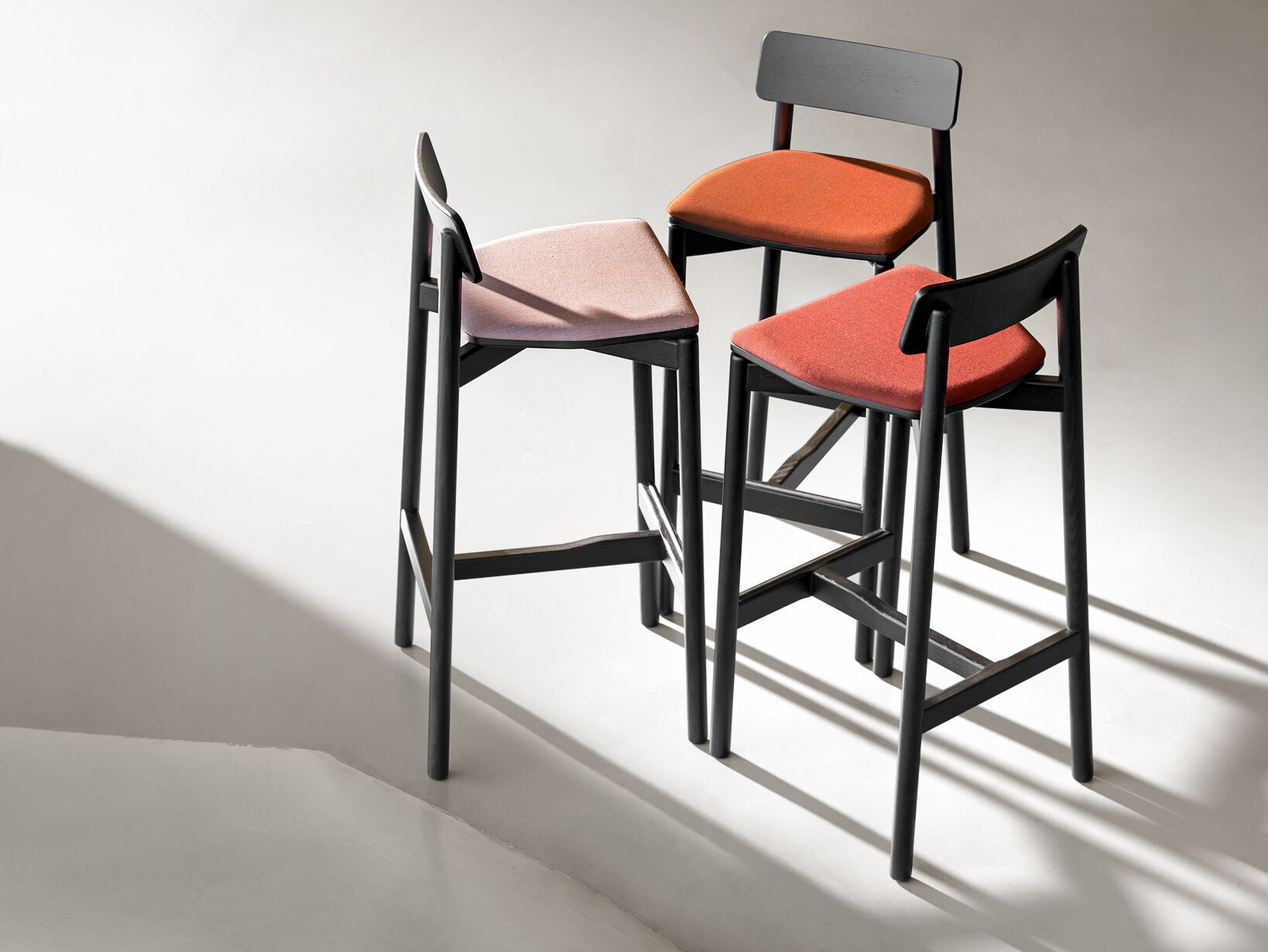 Барный стул с мягким сиденьем Very Wood Rib ARCH-00082202 - Вид №3