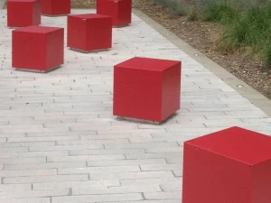 Metalco Стальной столбик с основанием