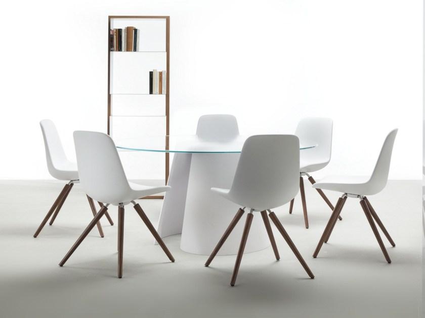 Tonon Стул из пенополиуретана на деревянных ножках Step 904.l1 - Вид №5