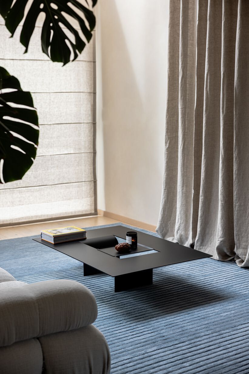 Низкий журнальный столик из листового металла Metallbude CUT ARCH-00111188 - Вид №1