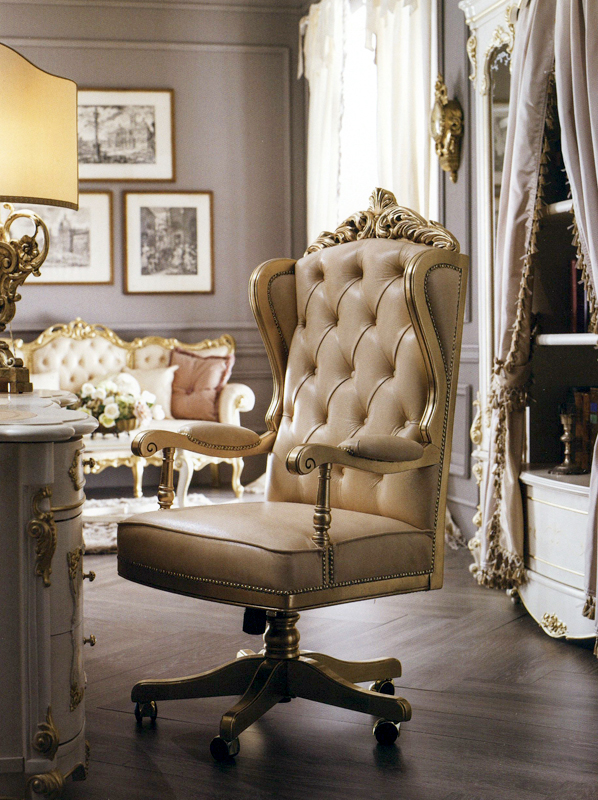 Кресло руководителя ROYAL AGM (ALBERTO E MARIO GHEZZANI) RU 1002