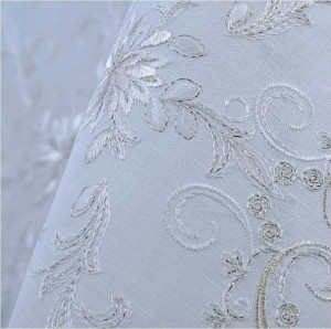 10560267 Weissfee Скатерть Weissfee "Бельведер" 170х375см (снежное золото) Ткань