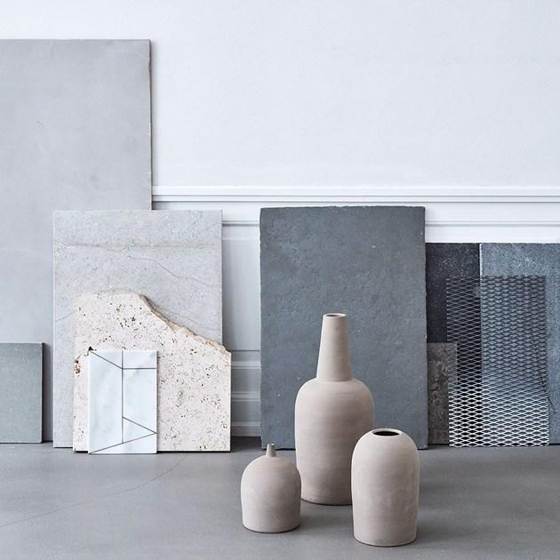 Kristina Dam Studio Каменная ваза в современном стиле  112-300-300  - Вид №2