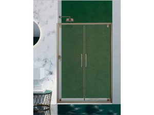 Стеклянная нишевая душевая кабина с распашной дверью