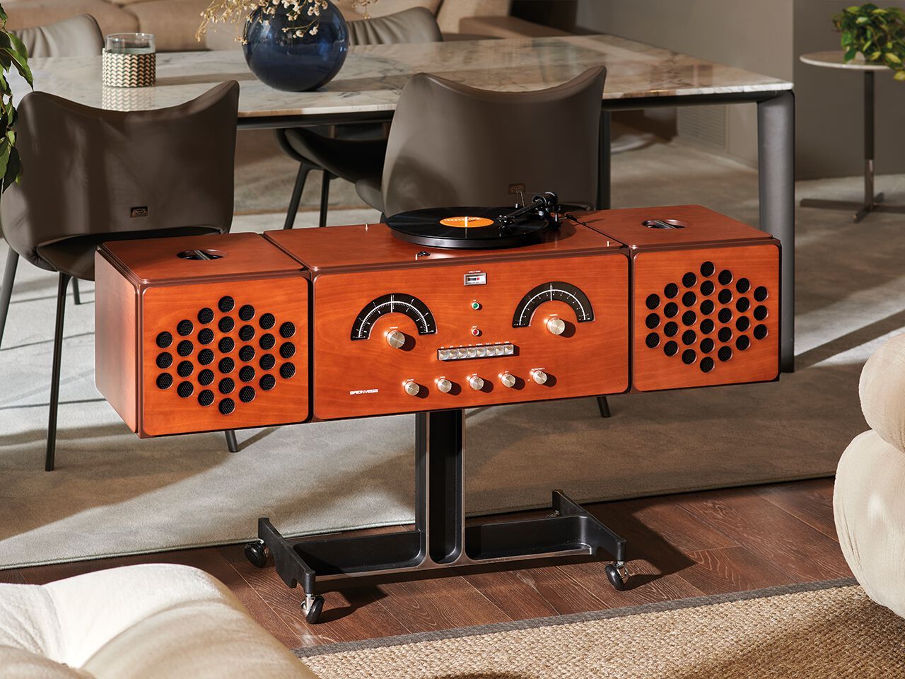 AM/FM-радио и проигрыватель с вишневым усилителем Brionvega RADIOFONOGRAFO RR226 CILIEGIO LIMITED EDITION ARCH-00089674 - Вид №5