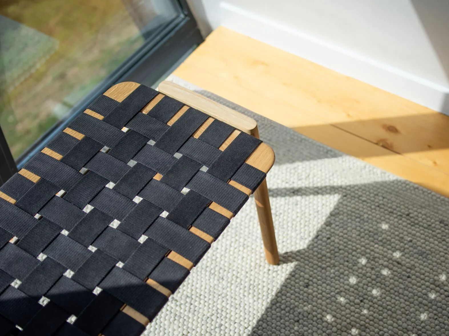 Скамейка из дуба и ткани Gazzda KLUPA ARCH-00107509 - Вид №4