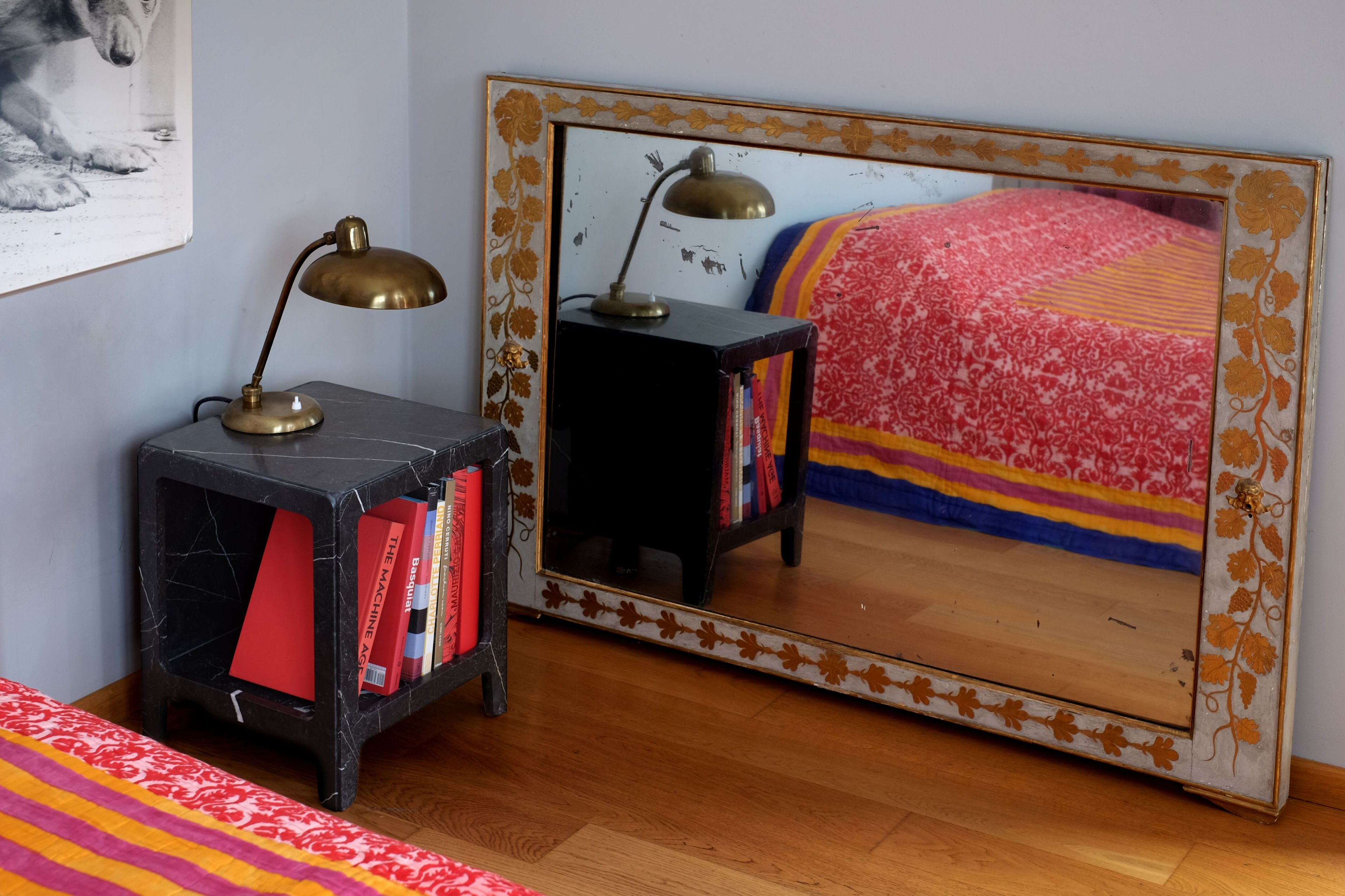 Мраморная квадратная тумбочка EPÒNIMO Rock ARCH-00137440 - Вид №4