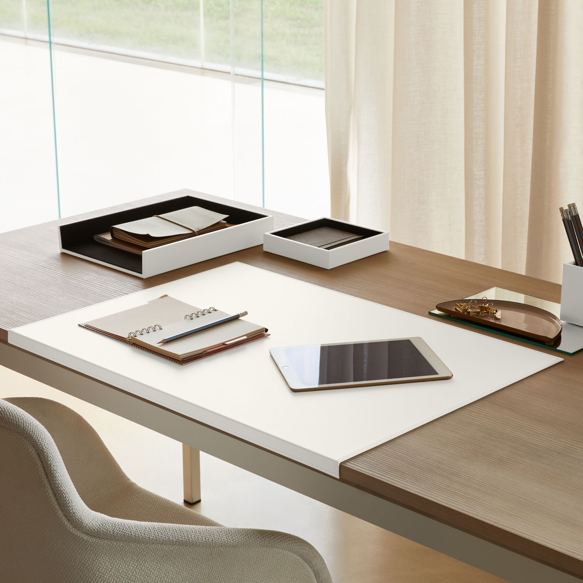 Подпушка из регенерированной кожи EGLOOH CALLIOPE ARCH-00008268 - Вид №24