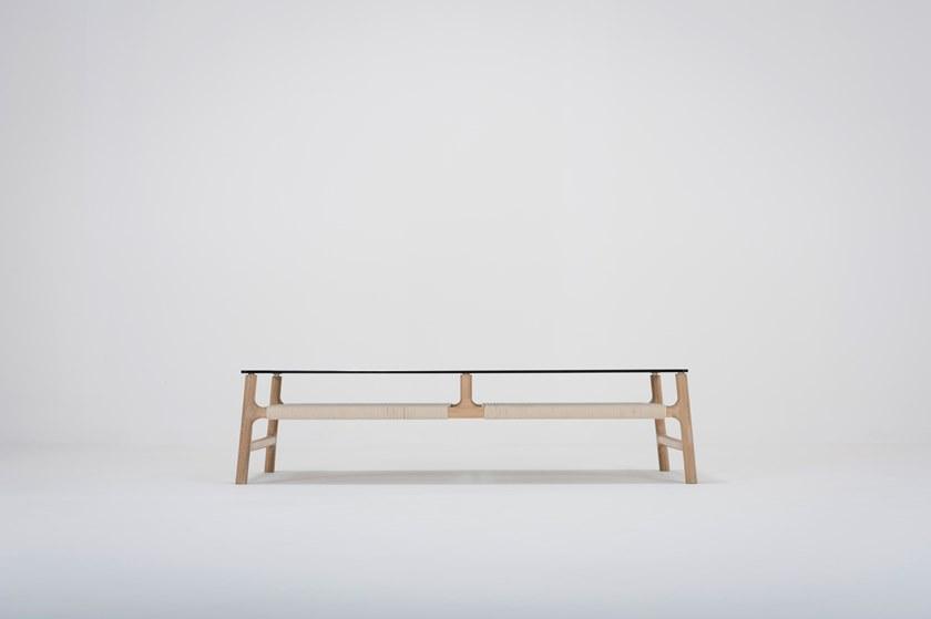 Gazzda Низкий прямоугольный журнальный столик из дерева и стекла Fawn 08b - Вид №1