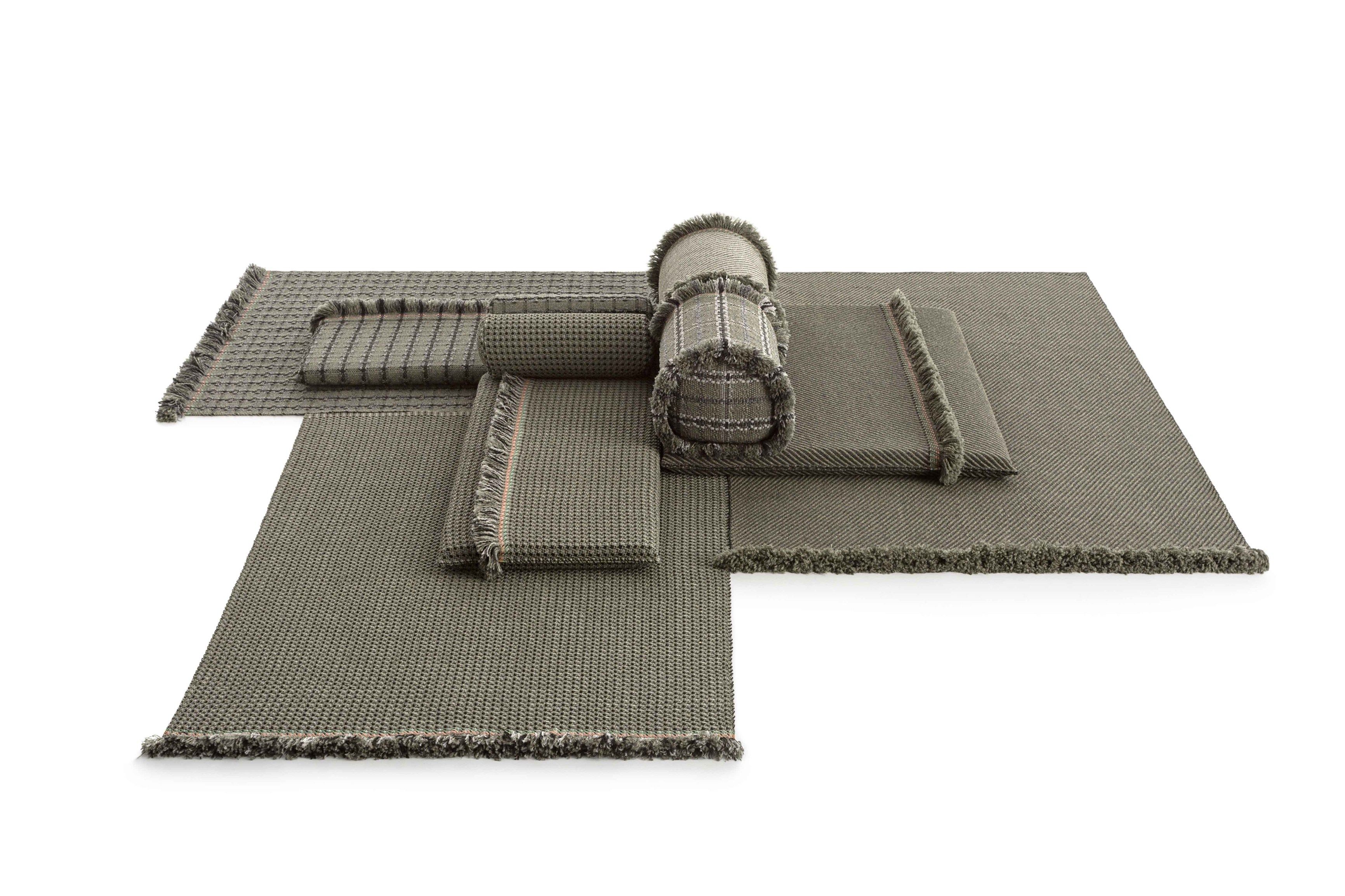 Наружная полипропиленовая цилиндрическая полосатая подушка GAN Garden Layers ARCH-00033057 - Вид №6