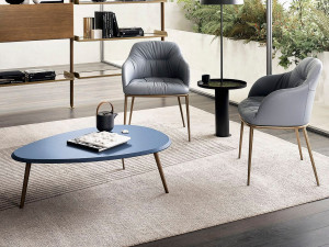 Журнальный столик