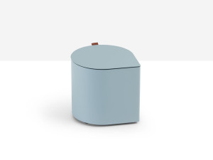 Журнальный столик с отсеком для хранения