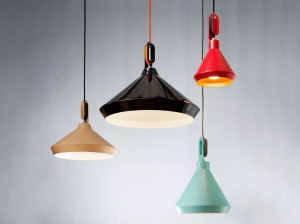 Железный подвесной светильник