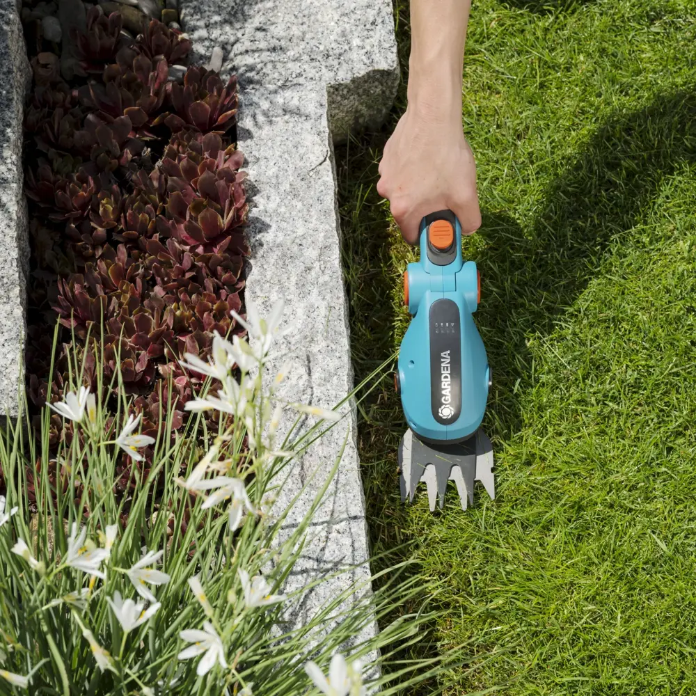 Ножницы аккумуляторные Gardena ComfortCut Li 3.6 В 1x3 Ач АКБ и ЗУ входит в комплект STLM-2087766 - Вид №5