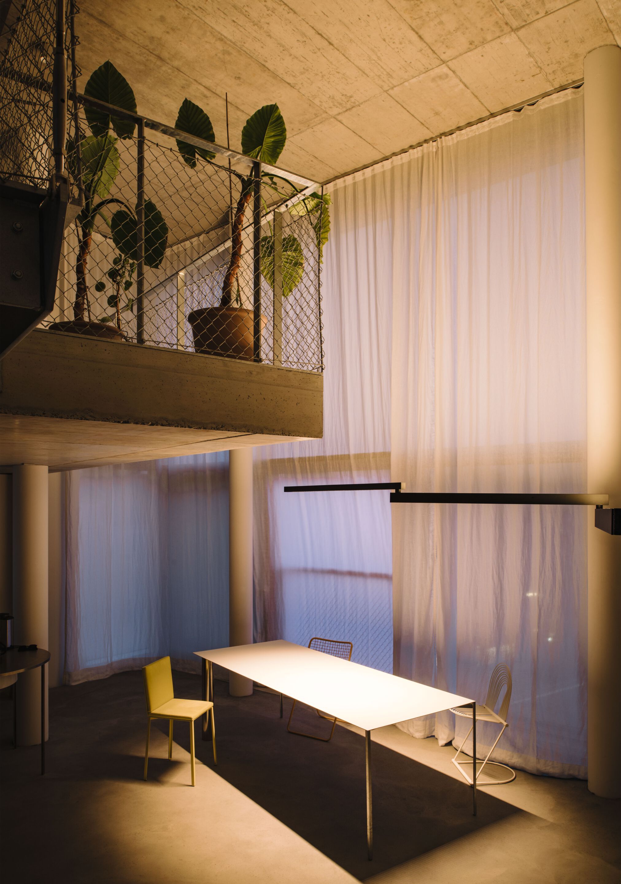 Регулируемый светодиодный настенный светильник Flos BLACK FLAG ARCH-00139247 - Вид №3