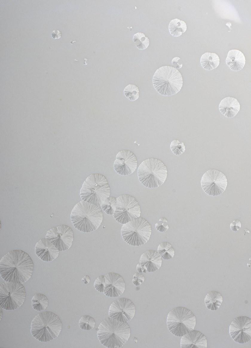 Lladró Круглый журнальный столик из фарфора Moment 01040225 - Вид №1