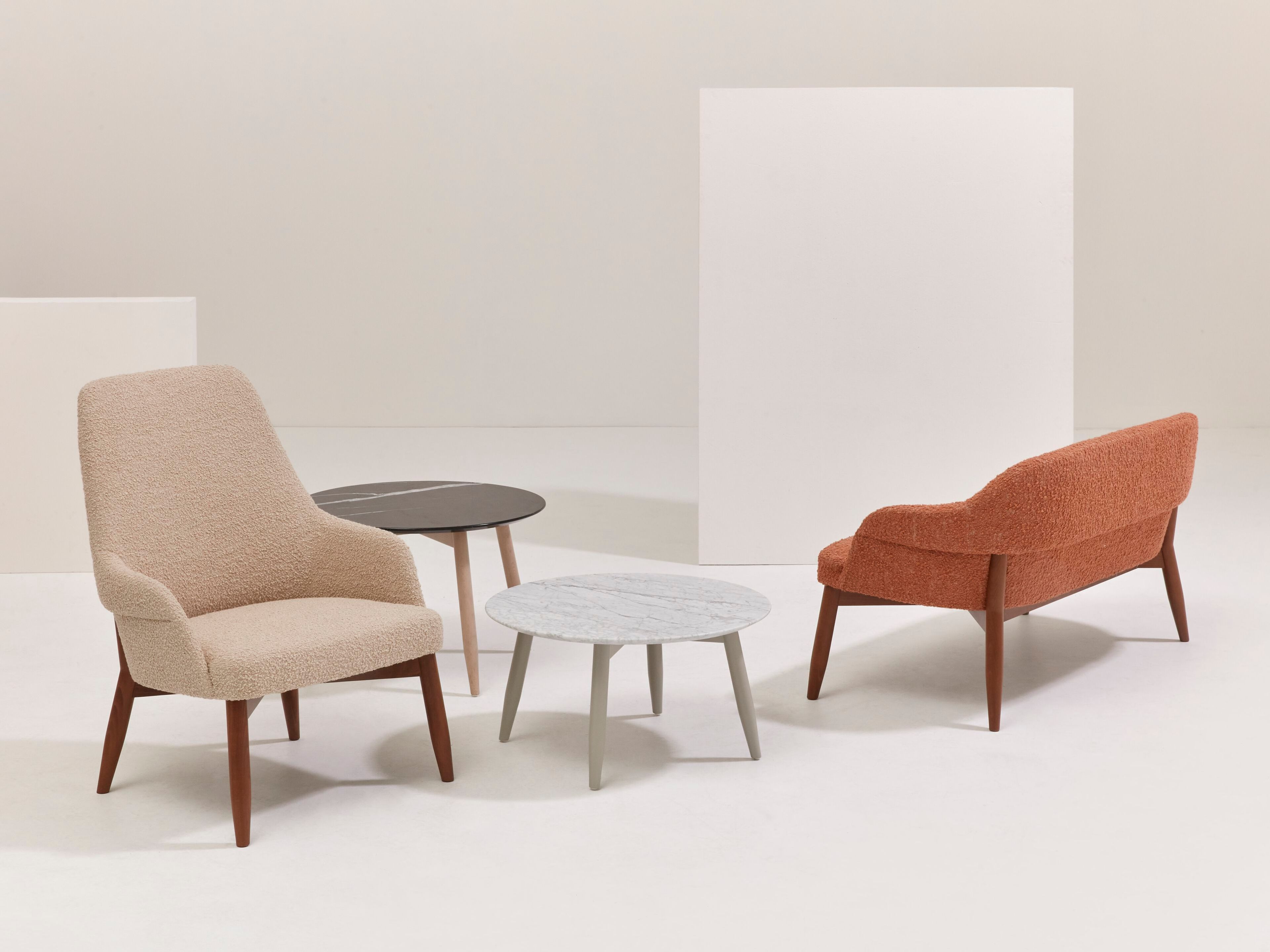 Кресло bergère из бука с подлокотниками Billiani Spy ARCH-00032229 - Вид №1