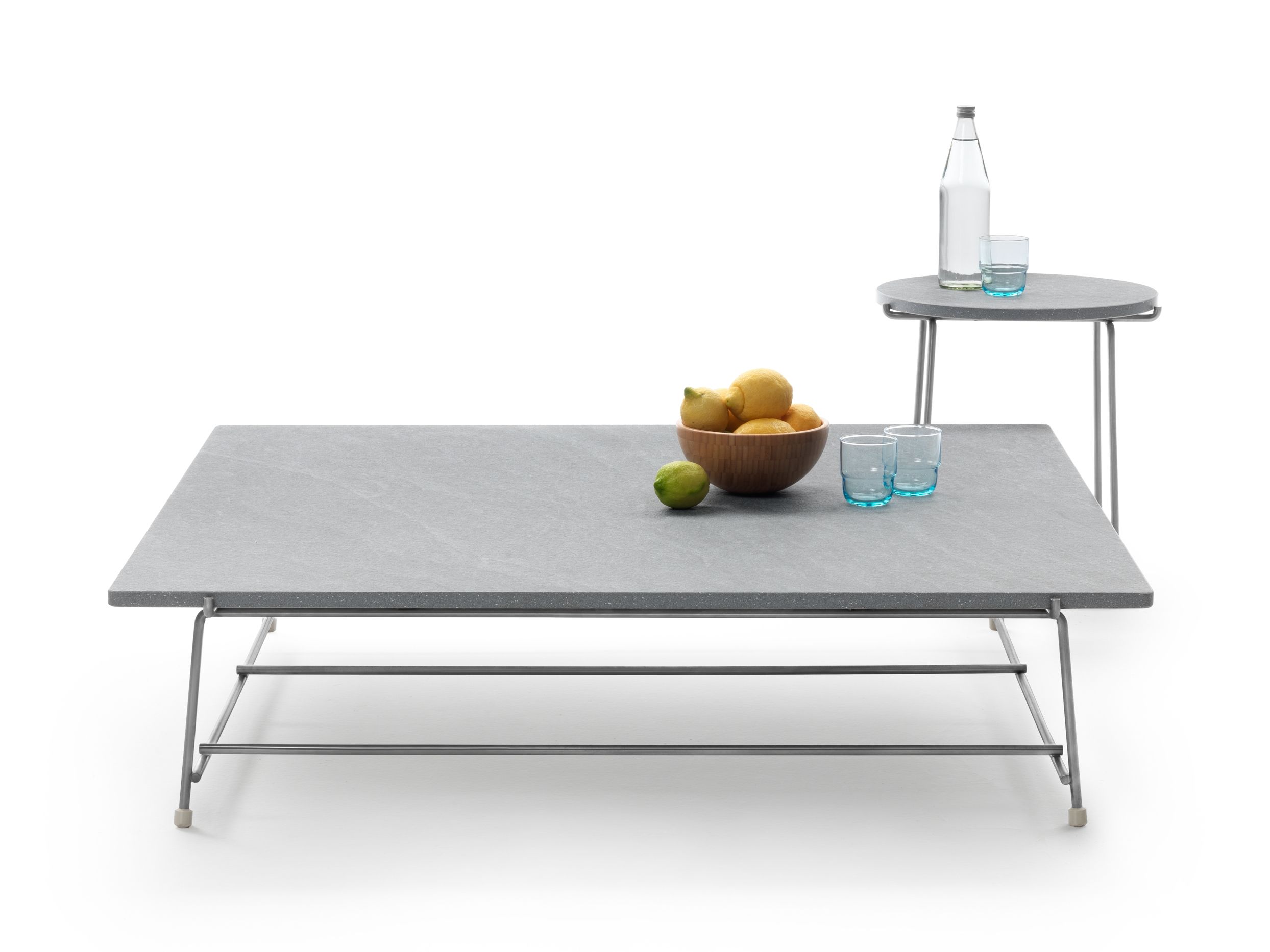 Низкий каменный журнальный столик Flexform Any Day Outdoor ARCH-00085560 - Вид №1