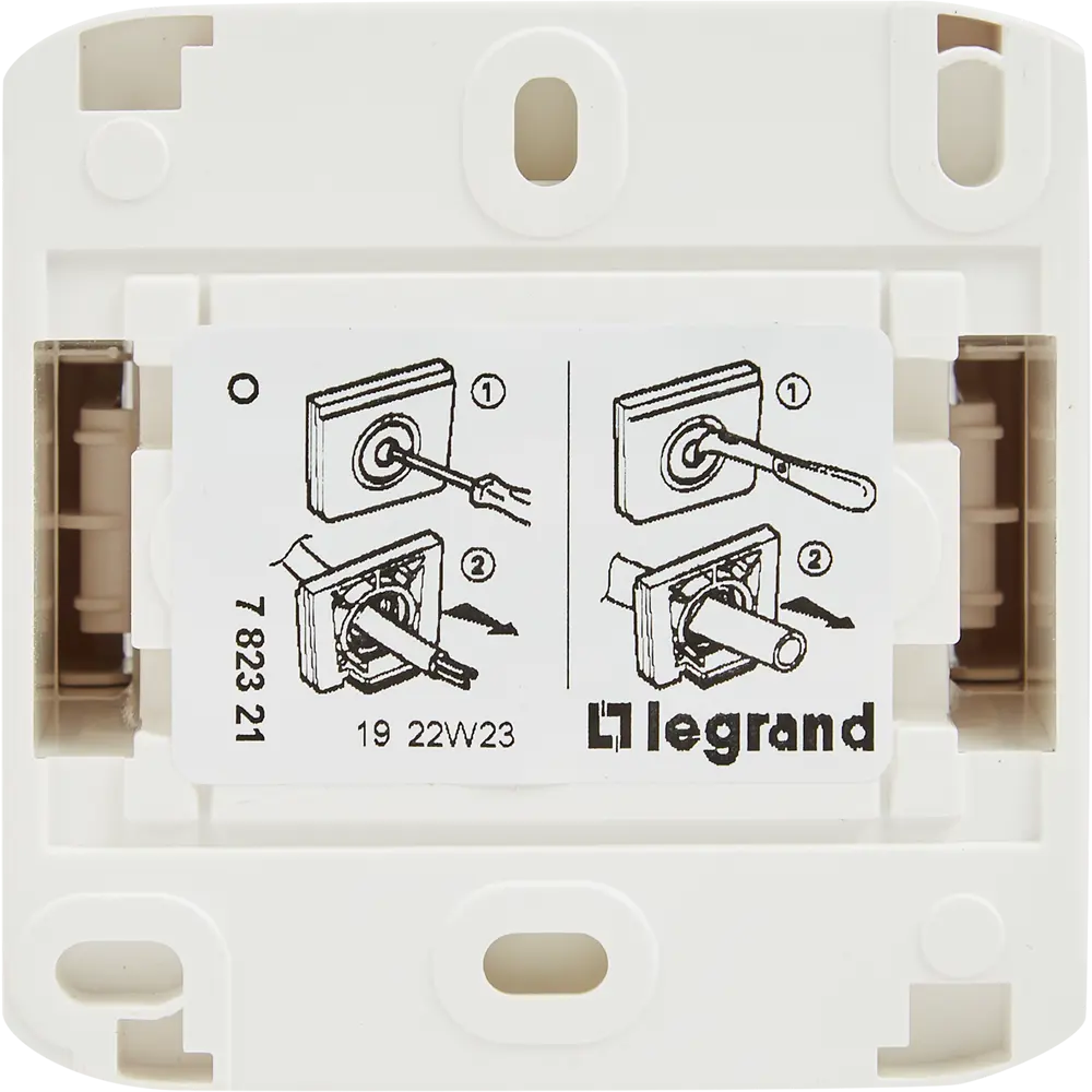 Розетка накладная влагозащищённая Legrand Quteo с заземлением со шторками и крышкой цвет белый STLM-2159692 - Вид №4