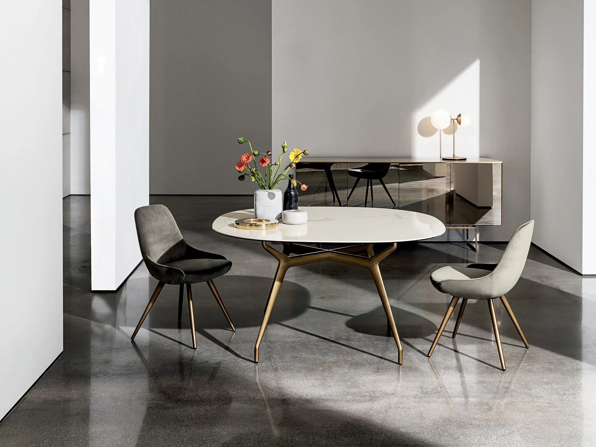 Керамический обеденный стол Sovet Italia Arkos ARCH-00111857 - Вид №1