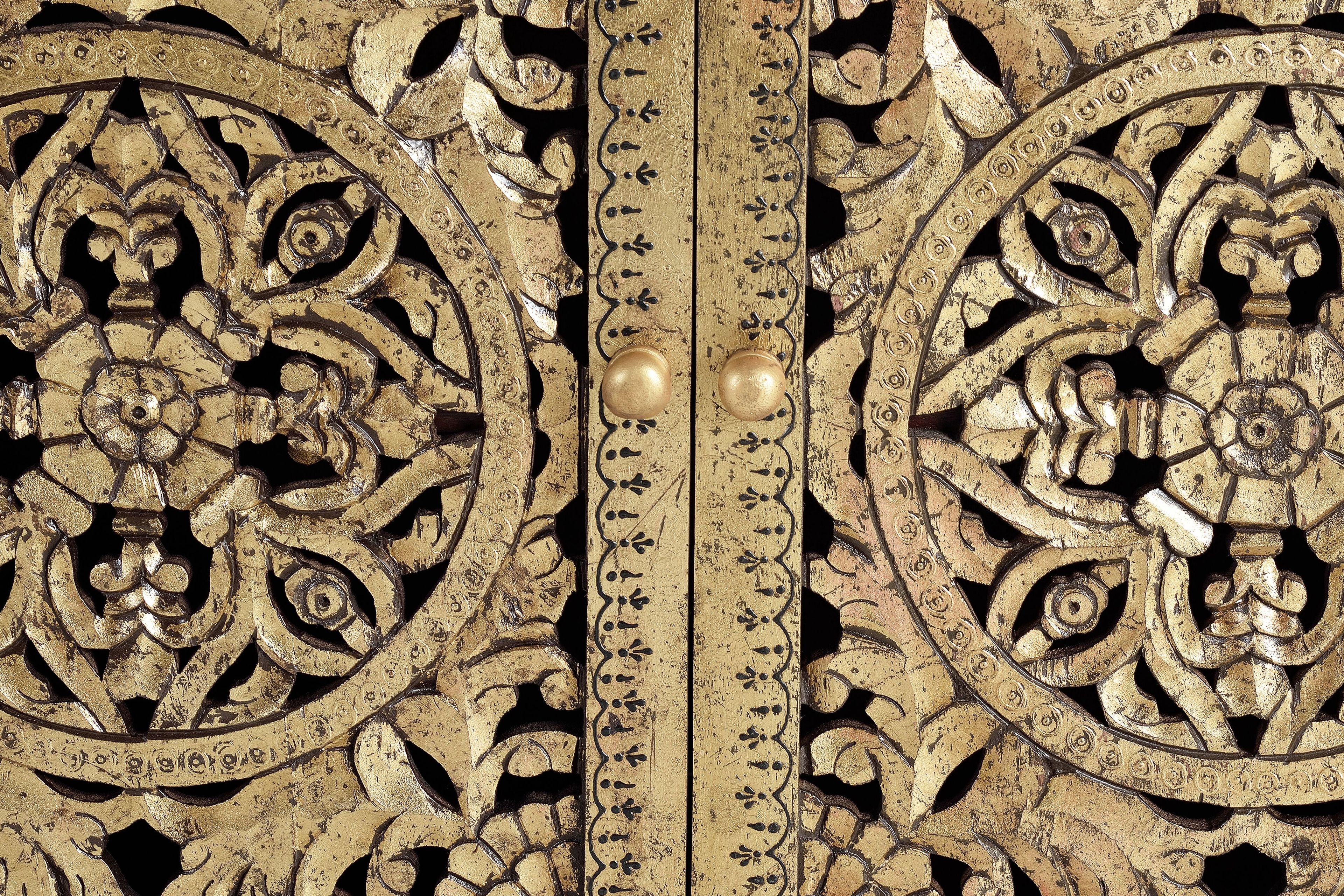 Шкаф с золотым листом с распашными дверями Giner y Colomer 1262 ARCH-00101939 - Вид №3