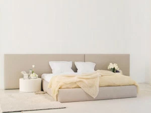 Woodnotes Двуспальная кровать из ткани