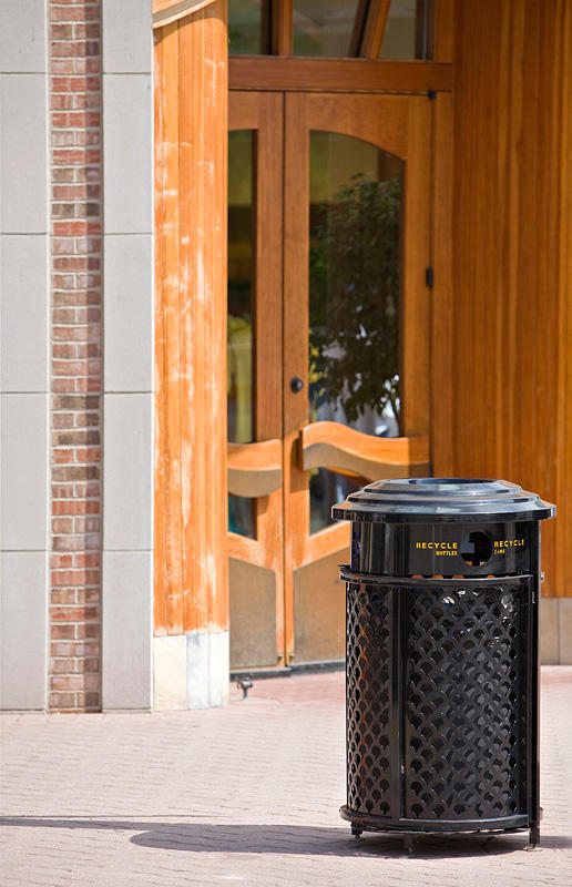 FSRT196 Приемник городского возрождения  Forms-surfaces  - Вид №7