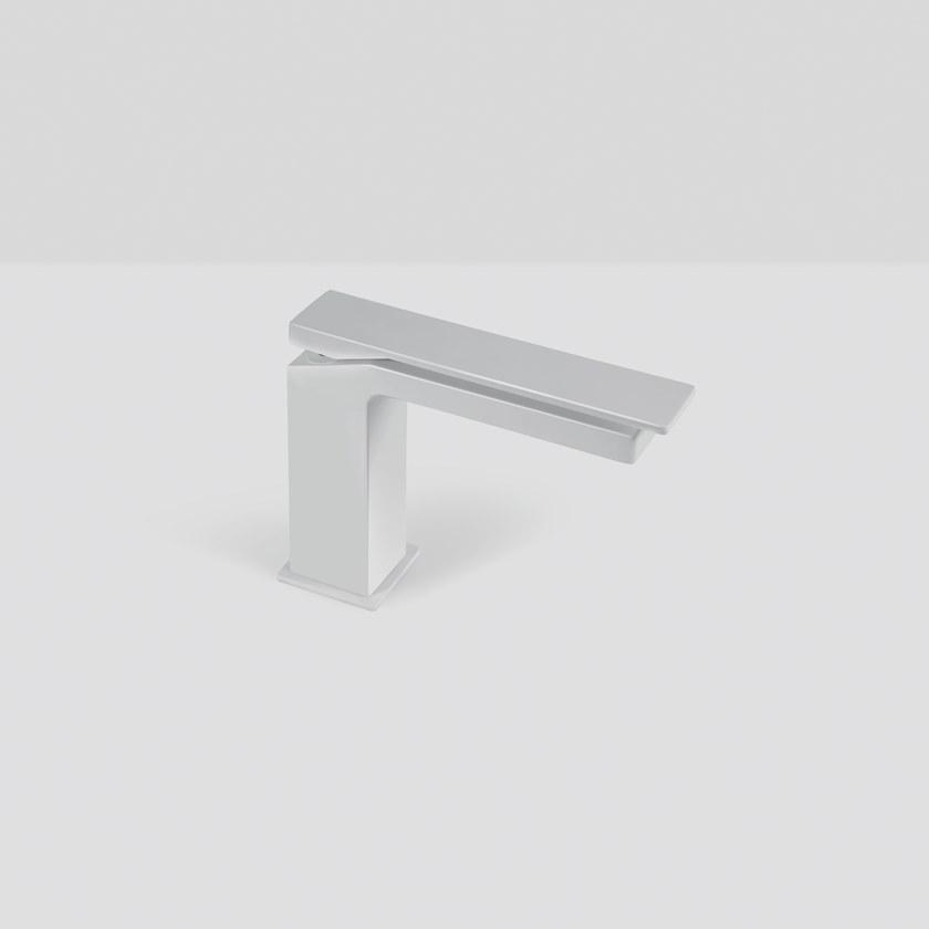 Fir Italia Смеситель для раковины, однорычажный, латунный, настольный New playone 90 9011300 - Вид №1