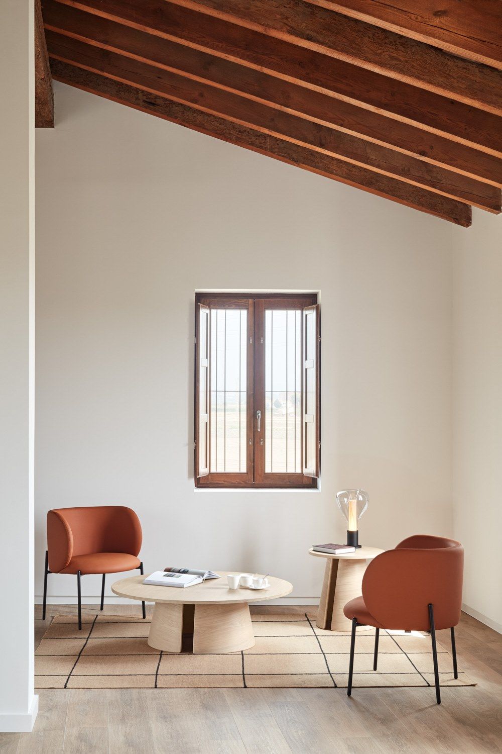 Круглый деревянный журнальный столик TEULAT Cep ARCH-00073625 - Вид №8