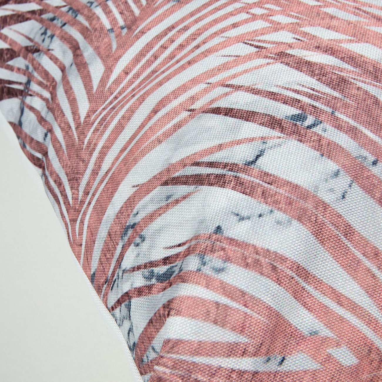 Чехол на подушку Jund 45x45 розовый от La Forma LA FORMA РИСУНОК, РАСТЕНИЯ 299183 Розовый  - Вид №3