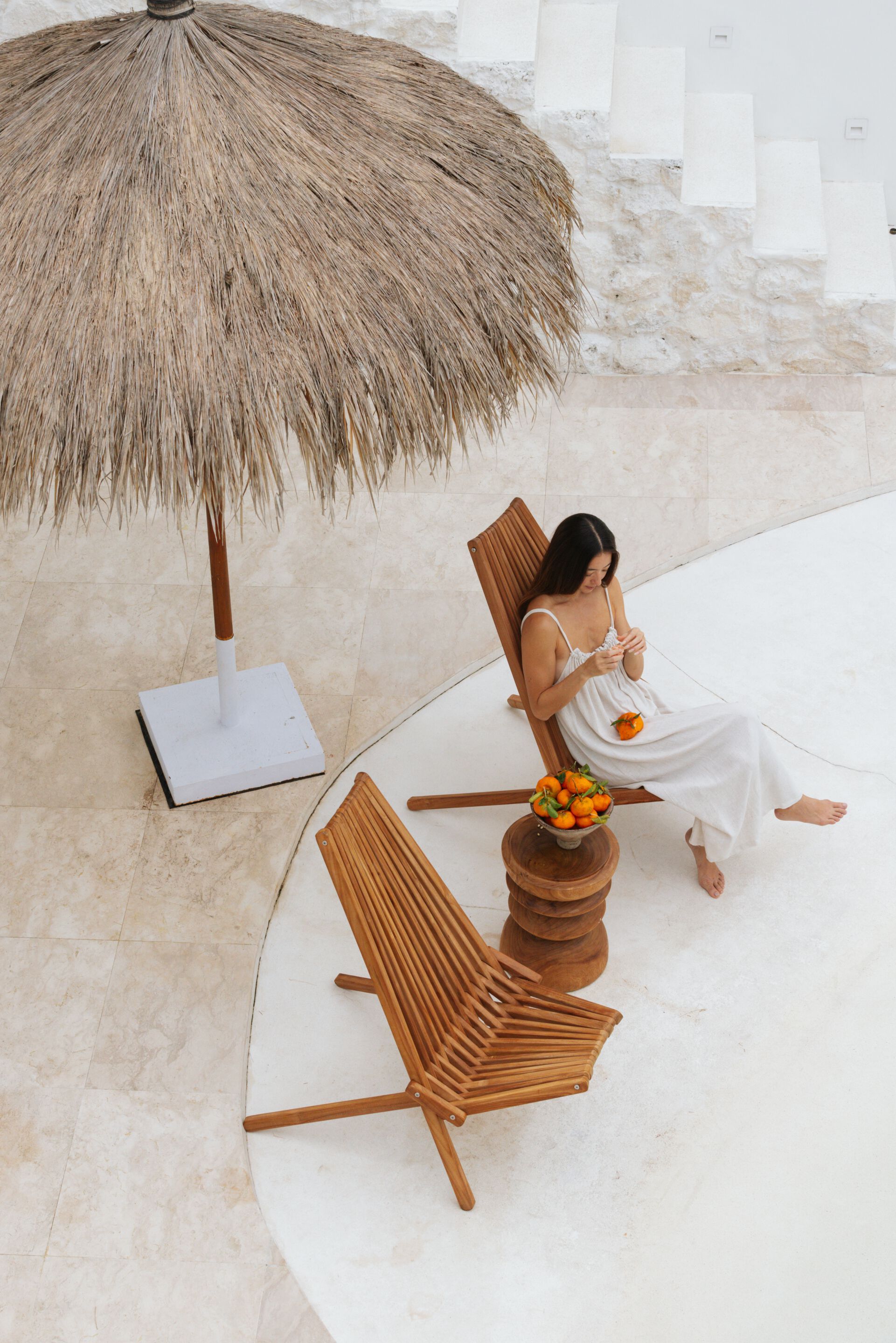 Низкий стул / круглый деревянный садовый журнальный столик cbdesign деревенский стул ARCH-00105864 - Вид №2