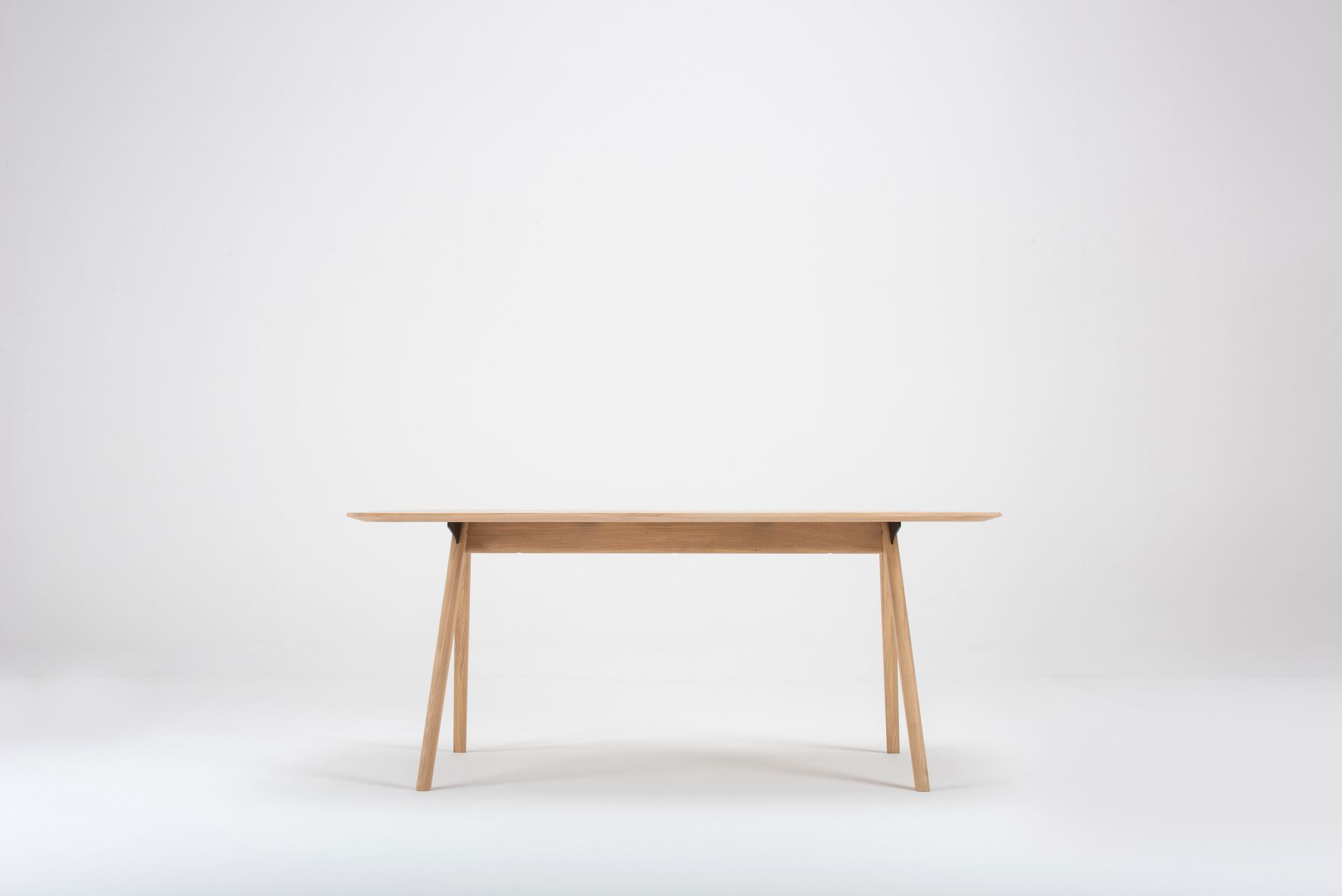 Прямоугольный дубовый стол Gazzda Ava ARCH-00093703 - Вид №8