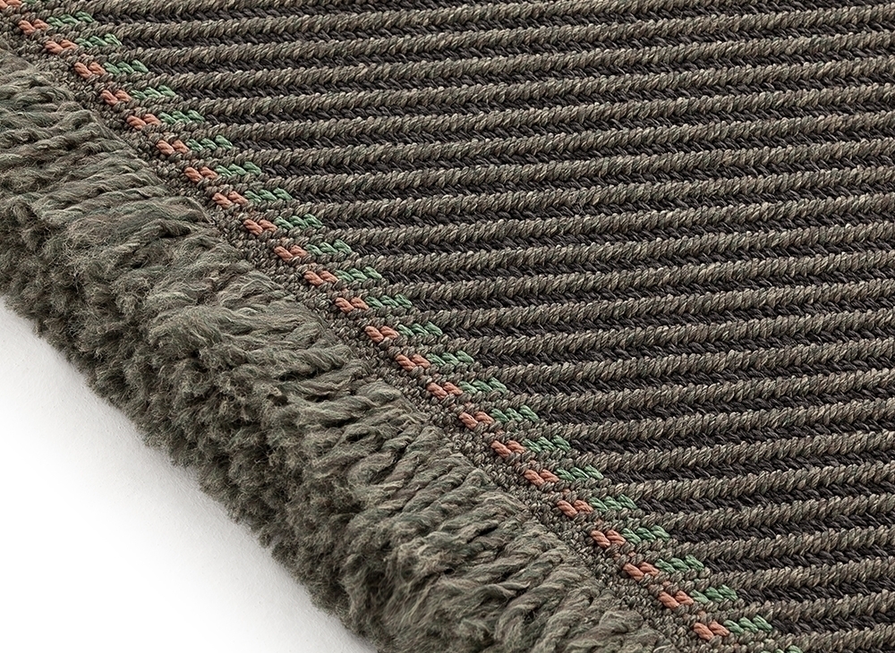 100026 Ковер GL Diagonal aloe-grey 180x240 см GAN Garden Layers