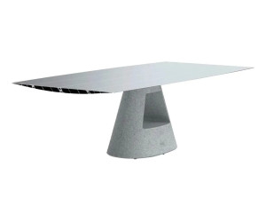 Прямоугольный обеденный стол из алюминия и бетона