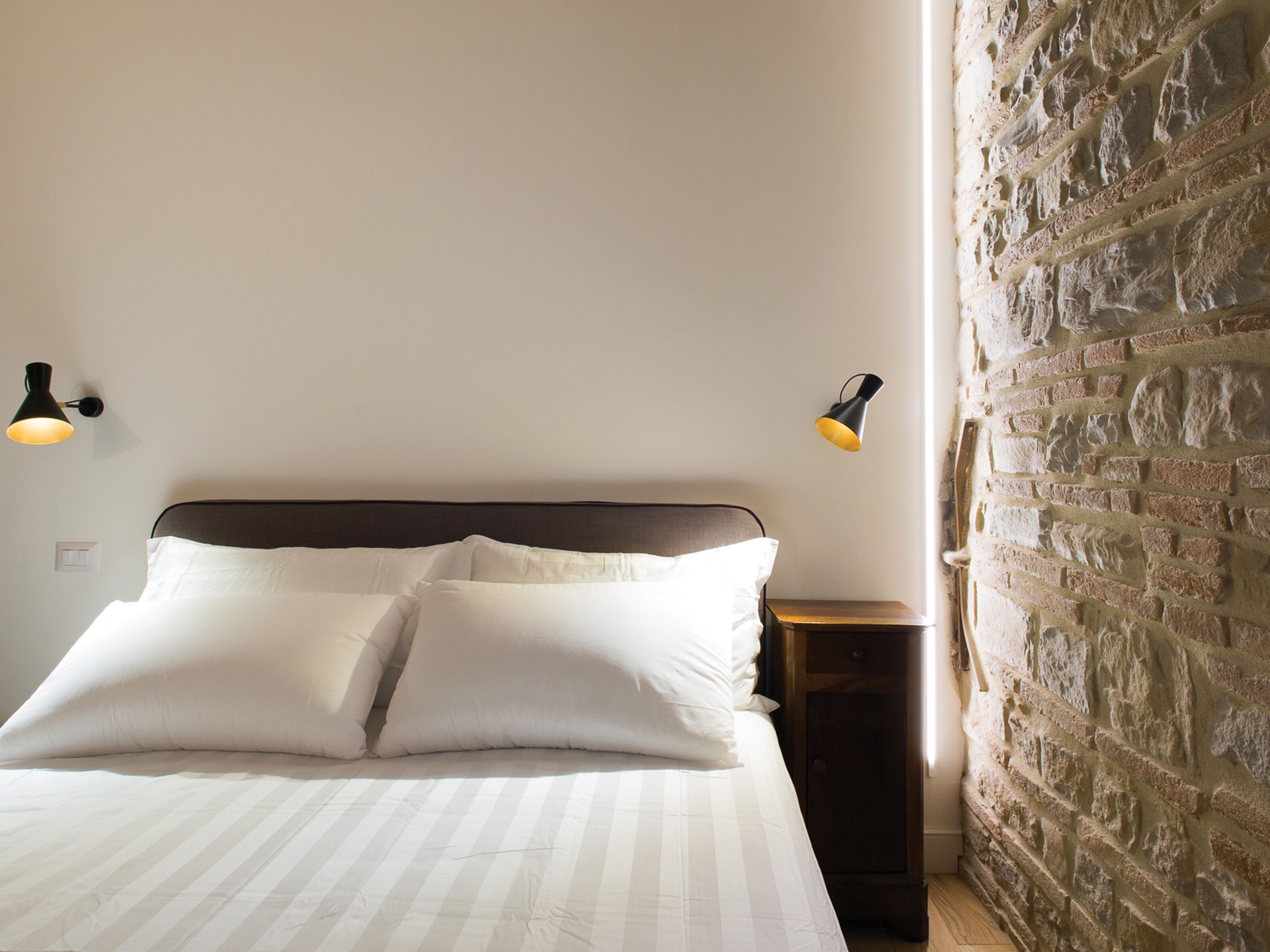 Регулируемый настенный светильник Renzo Serafini воронка ARCH-00115503 - Вид №4