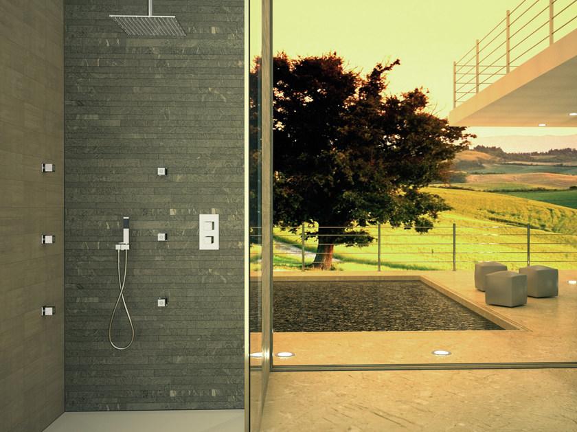 Remer Rubinetterie Термостатический душевой набор со встроенной лейкой и форсунками Qubika thermo Qt 93 7 s02 - Вид №1