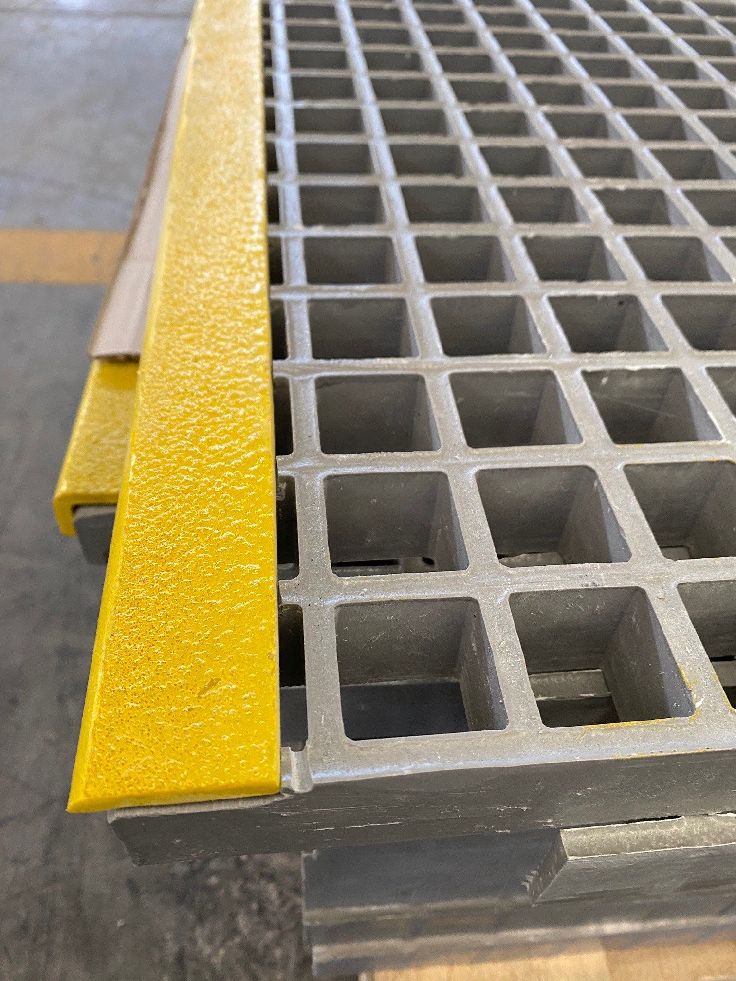 Сетка из армированного стекловолокном полиэстера (PRFV) P-TREX P-TREX G ARCH-00110193 - Вид №1