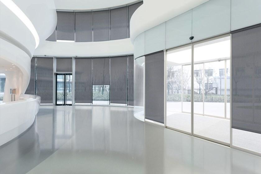 SERGE FERRARI Техническая ткань для защиты от солнца внутри помещений Soltis® sun-id-1457443 - Вид №1