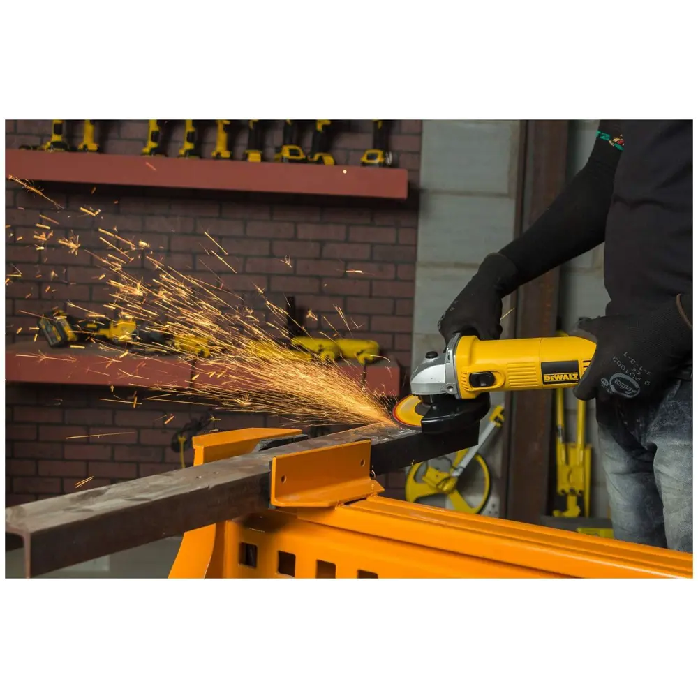УШМ сетевая Dewalt DWE4113-KS, 900 Вт, 125 мм 85115615 STLM-2013521  - Вид №1