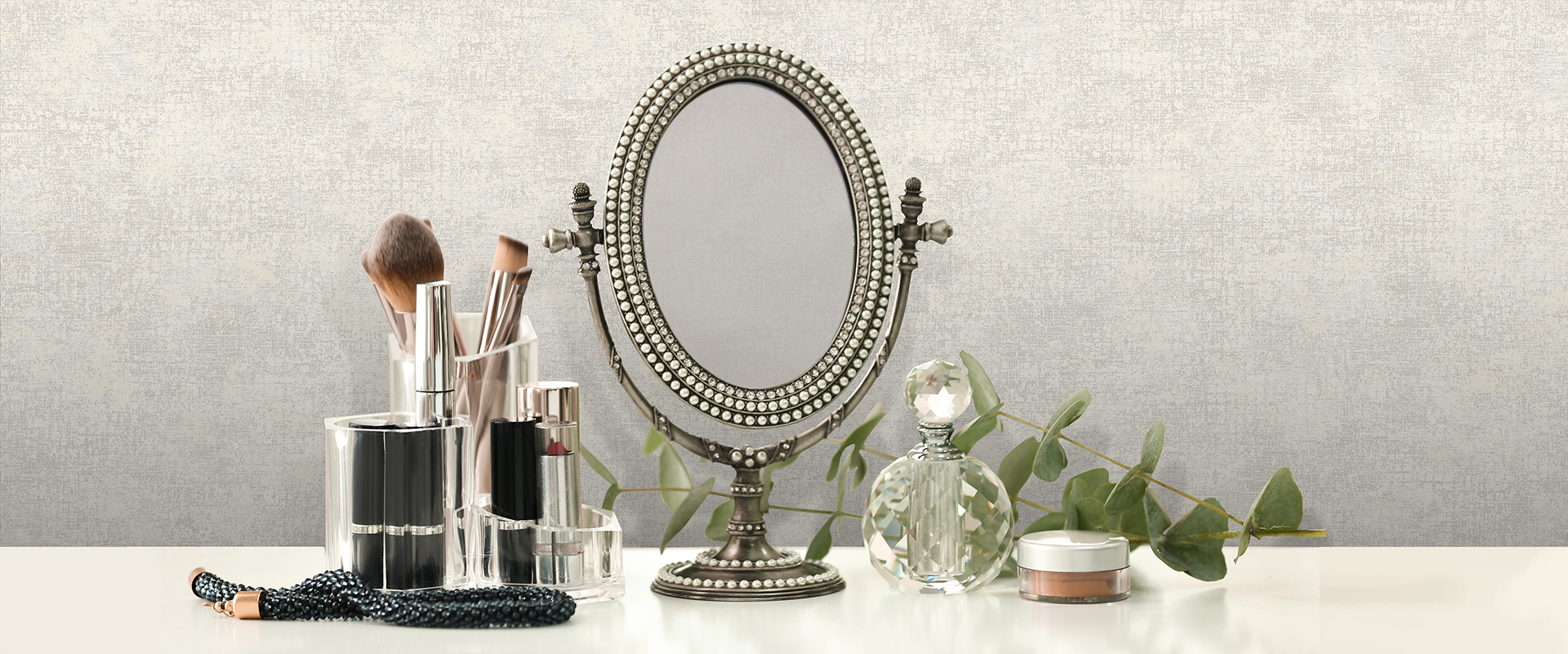 Victoria Stenova 889386 Фон DINASTIA 889386  - Вид №1