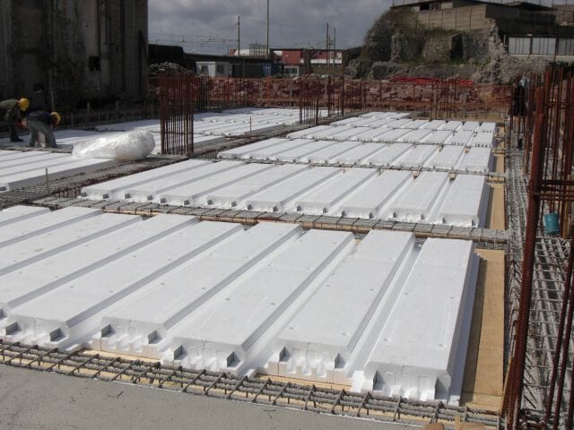 Отдельно стоящая опалубочная панель для перекрытия Bioisotherm PLASTBAU® ARCH-00134940 - Вид №1