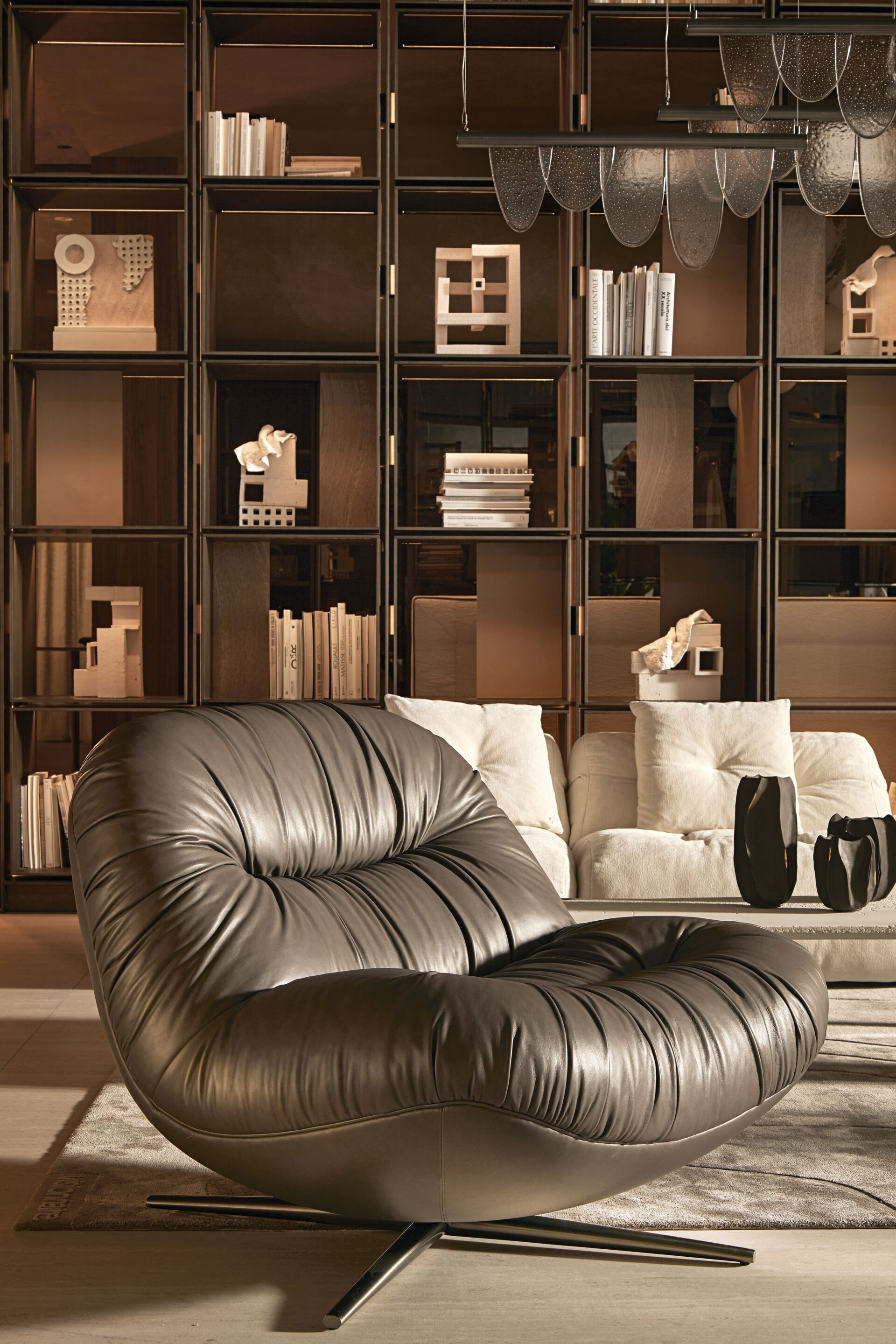 Вращающееся кресло из ткани и кожи Visionnaire AURA ARCH-00110208 - Вид №9