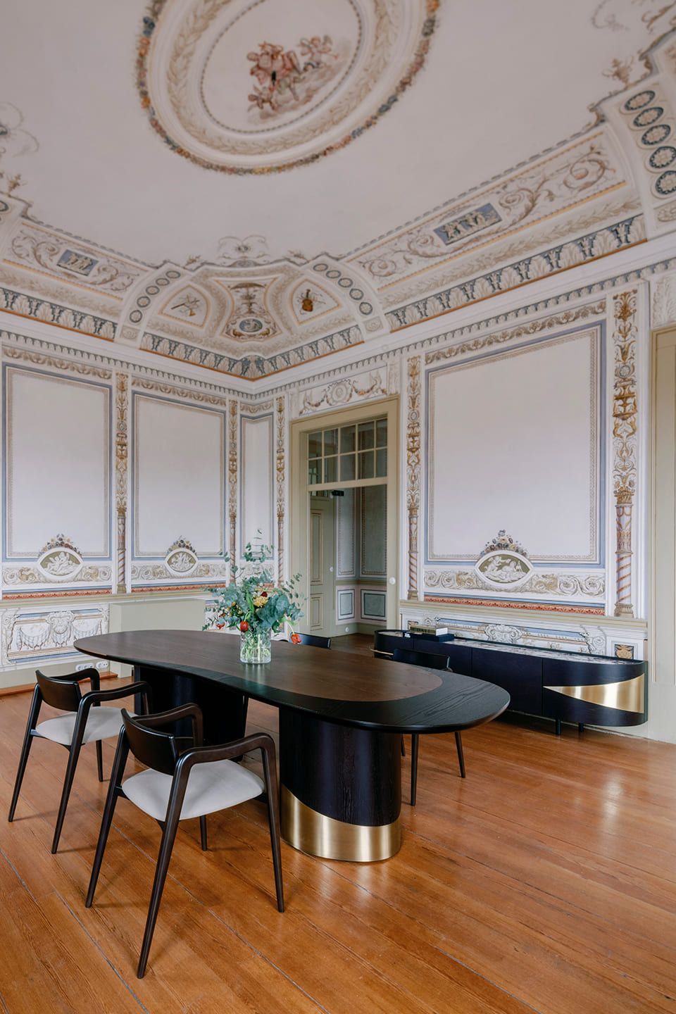 Обеденный стол из шпона Greenapple Armona ARCH-00010729 - Вид №4