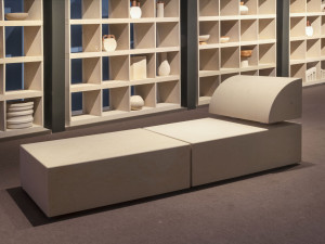 Leccese каменный садовый шезлонг