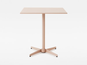 Квадратный стол со спицами