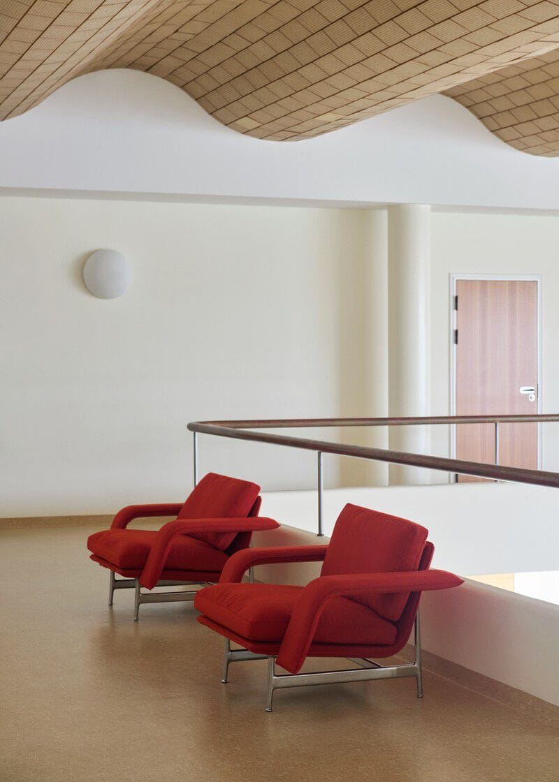 Тканевое кресло с подлокотниками &Tradition Meantime ARCH-00007675 - Вид №2