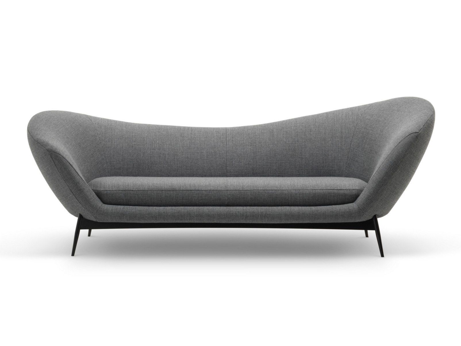 3-местный тканевый диван Saba Italia Oversea ARCH-00071550