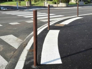 Стальной столбик столбика Strium