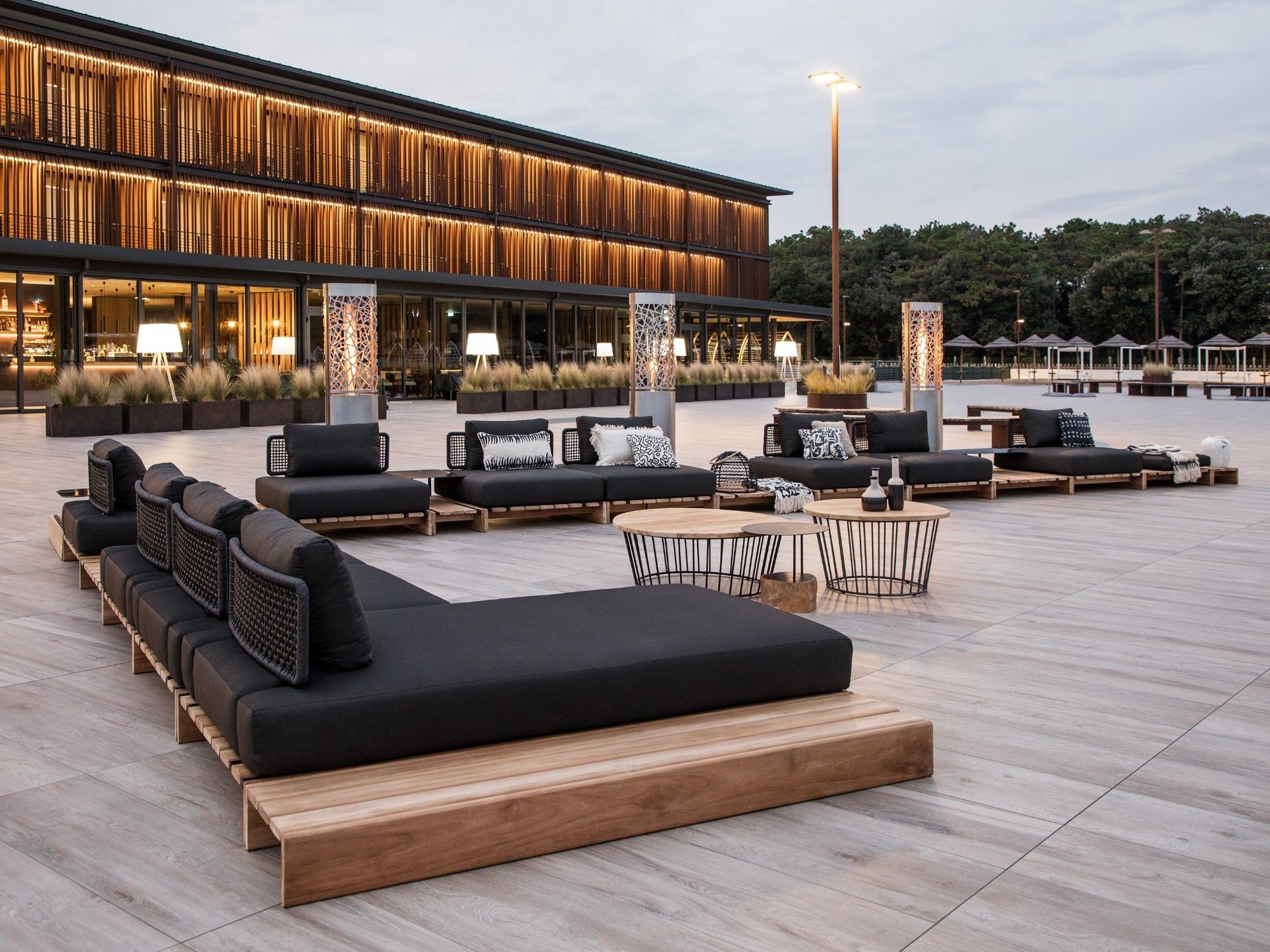 Прямоугольный низкий садовый столик cbdesign Повседневная модульная ARCH-00059358 - Вид №1