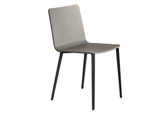 Деревянный стул